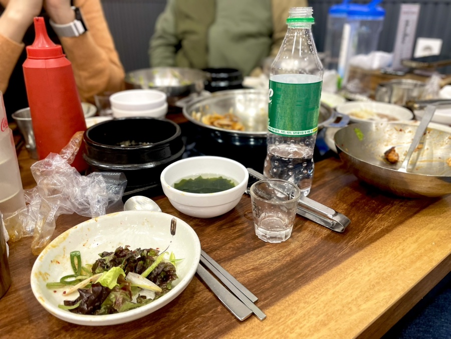 섹돼등갈비 이미지