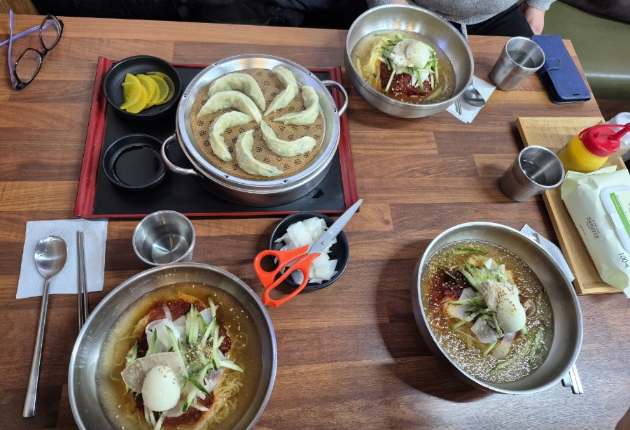 황금밀면 수영점 이미지