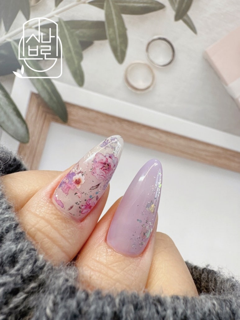 바이올렛네일 이미지