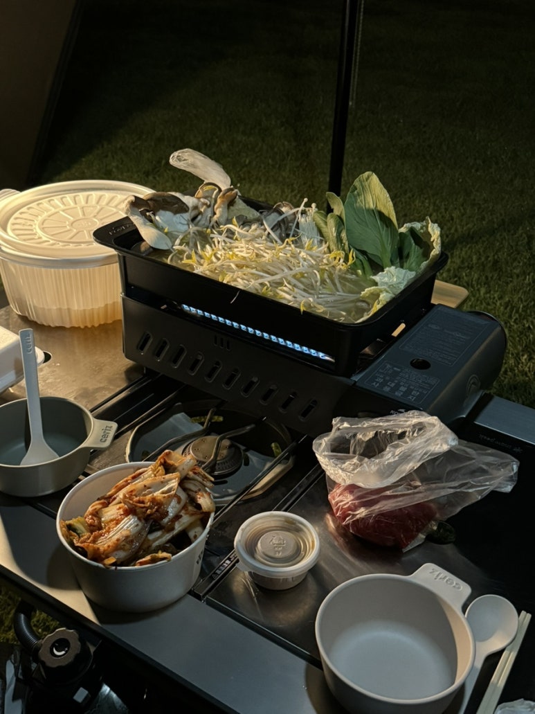 용만두, 칼국수 이미지