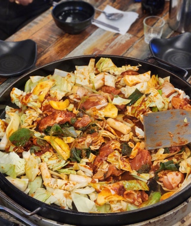 볶끼요춘천닭갈비 이미지