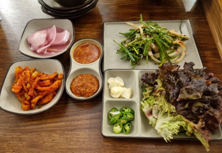 깔깔이족발 이미지