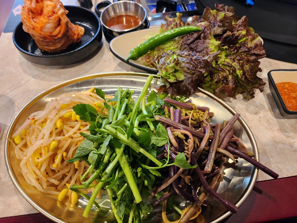 오복솥뚜껑삼겹살 이미지