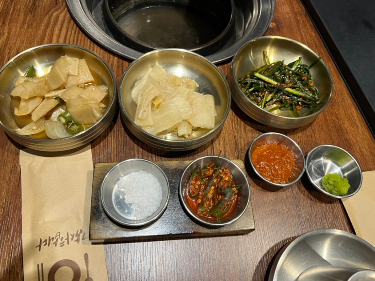 유니네식당 이미지