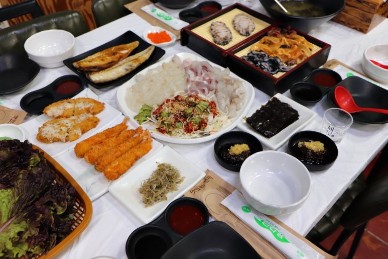 자연산잡어횟집 이미지