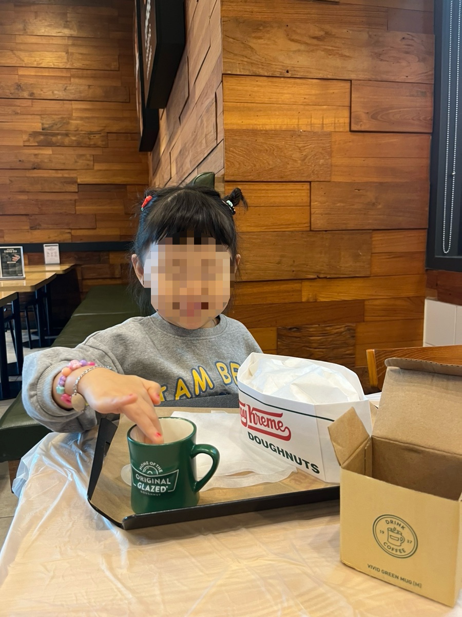 크리스피크림 김해아울렛점 이미지
