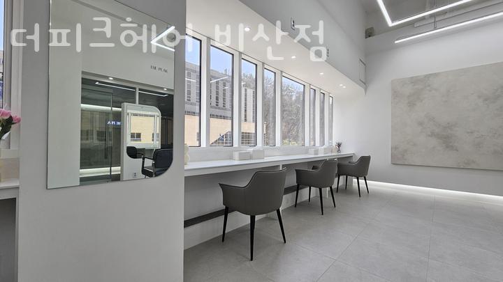 더피크헤어 이미지