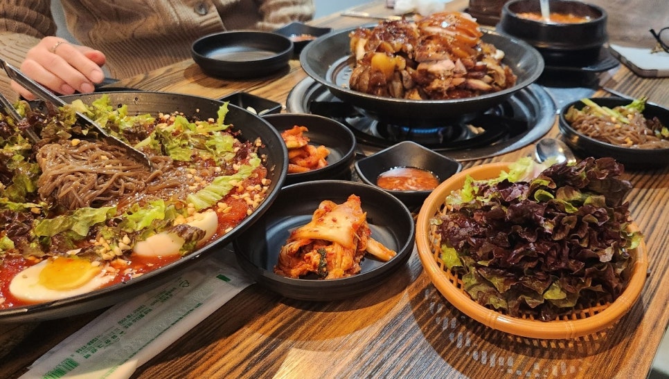 꽉찬순대국족발 이미지
