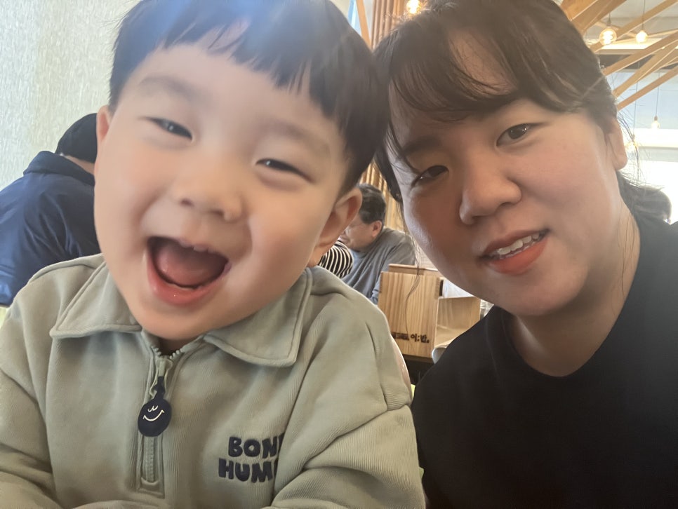 세남매 맘 이미지