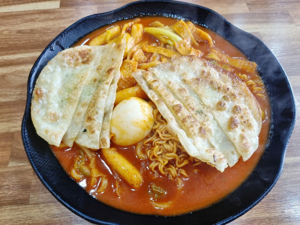 자연김밥떡볶이 이미지