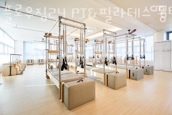 필라테스플로우 이미지