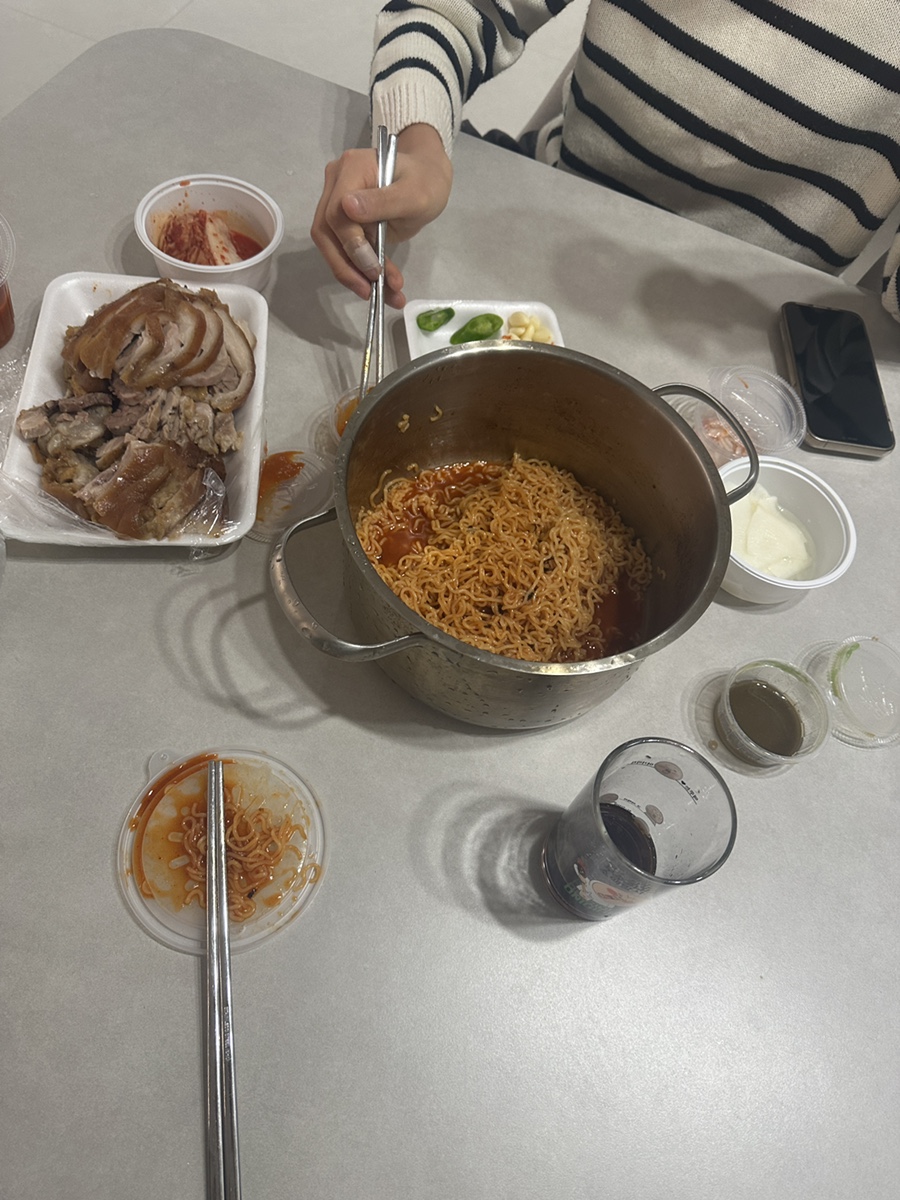 영심이족발 이미지