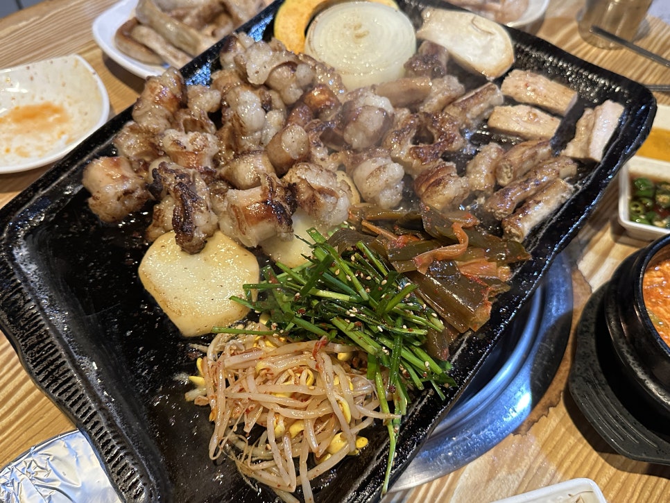 백년황소곱창 이미지