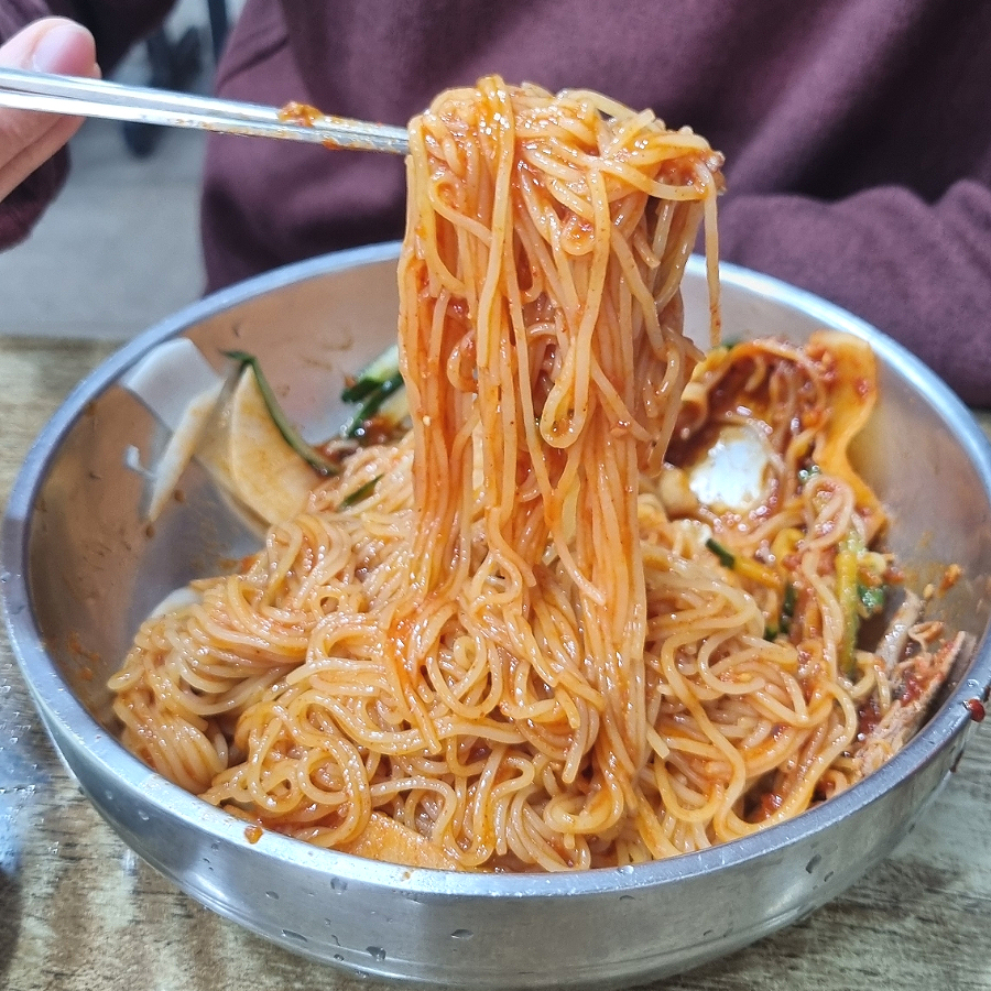 오직밀면 이미지