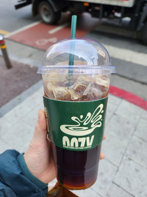 우지커피 위례역점 이미지