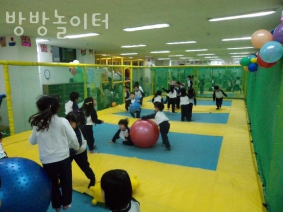 키즈방방 이미지