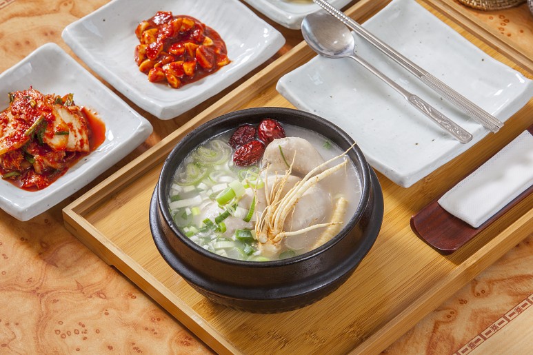 백제옻녹두삼계 대표 사진
