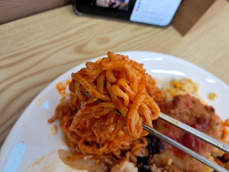 용갈이뷔페 이미지