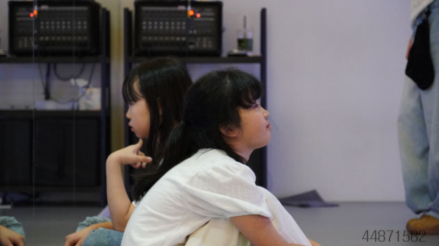 지니스튜디오 이미지