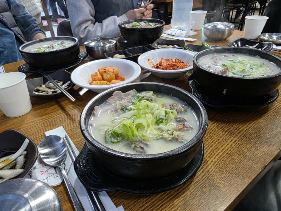 화원돼지국밥 이미지