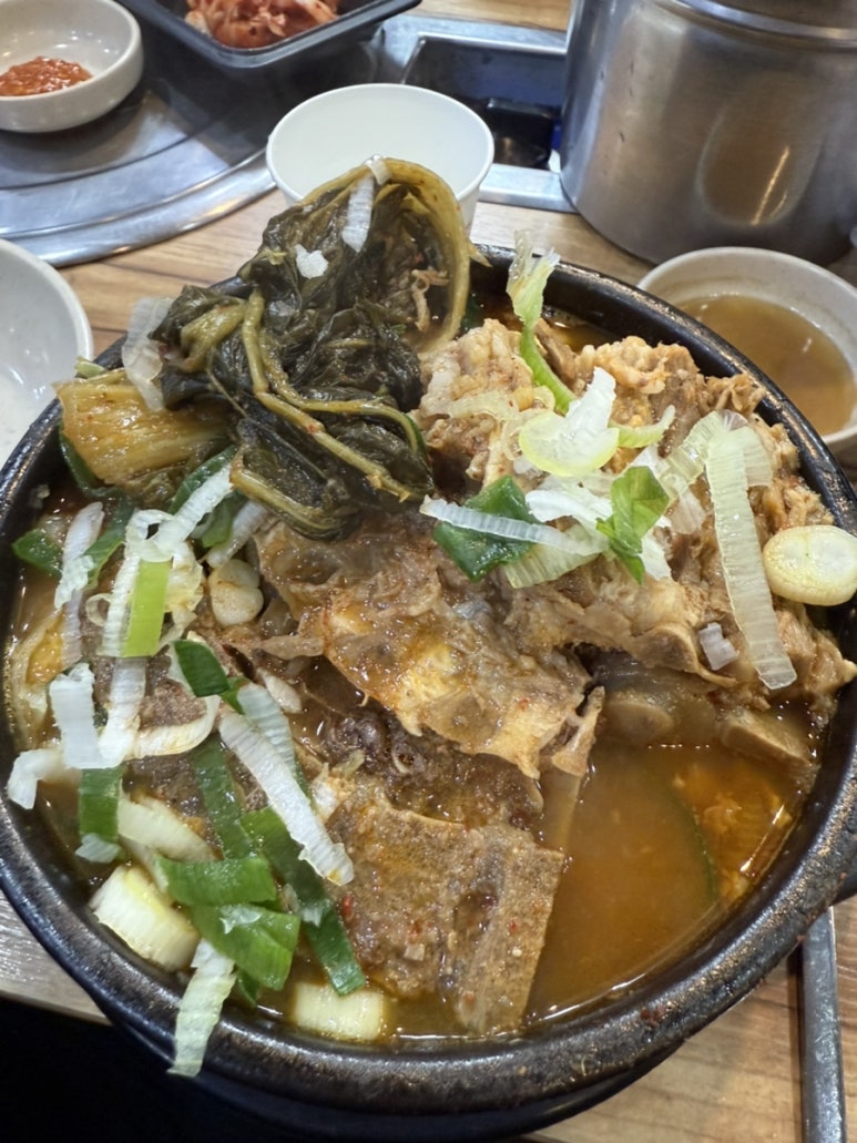 장터순대국 감자탕 이미지