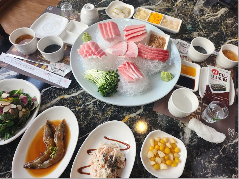 야무진참치 이미지
