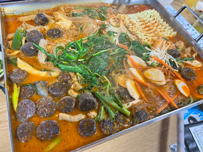 엄마순대 이미지