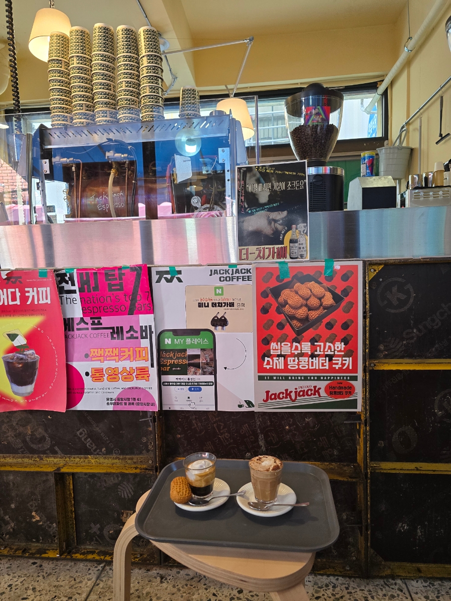 짹짹커피 통영점 이미지