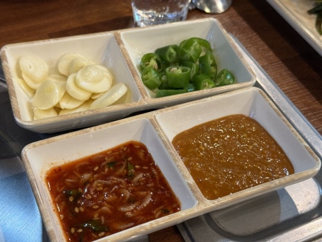 아주싸고맛있는족발 이미지