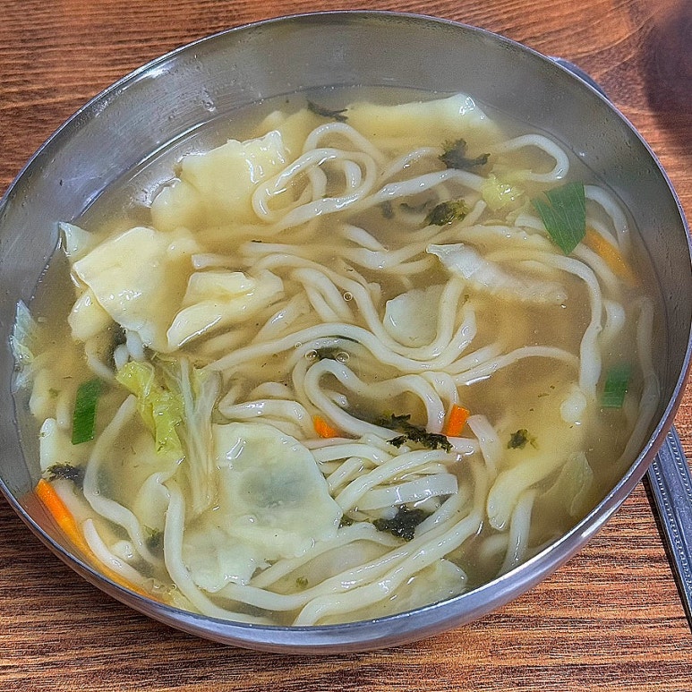 옛날칼국수 이미지