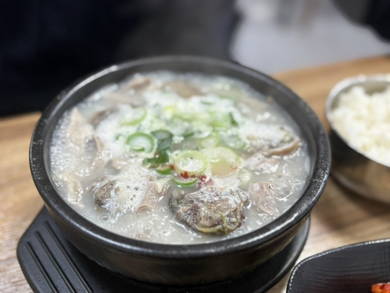 모도리국밥 이미지