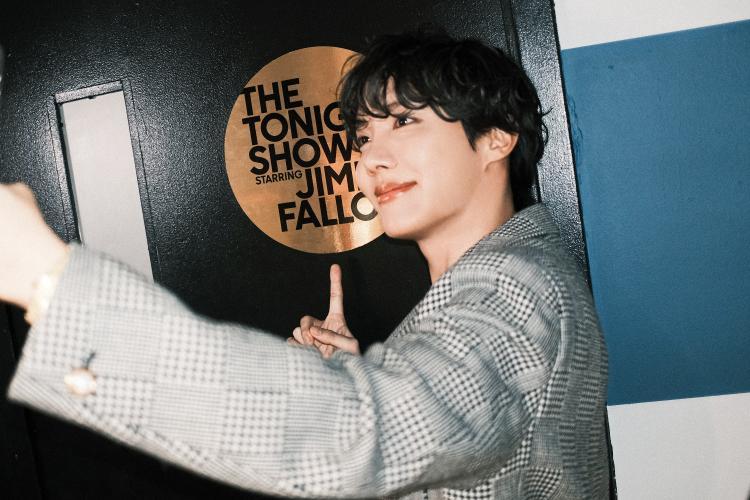 제이홉(J.HOPE) 이미지