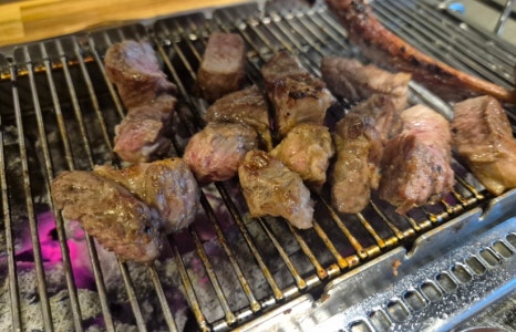 윤서양갈비참숯구이 이미지