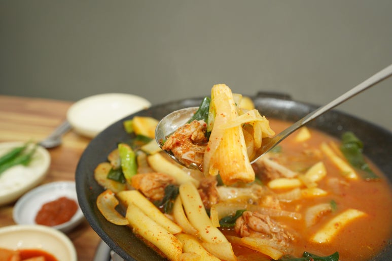 토정삼계탕 이미지