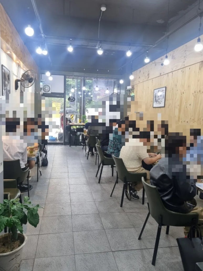 카페공간 이미지