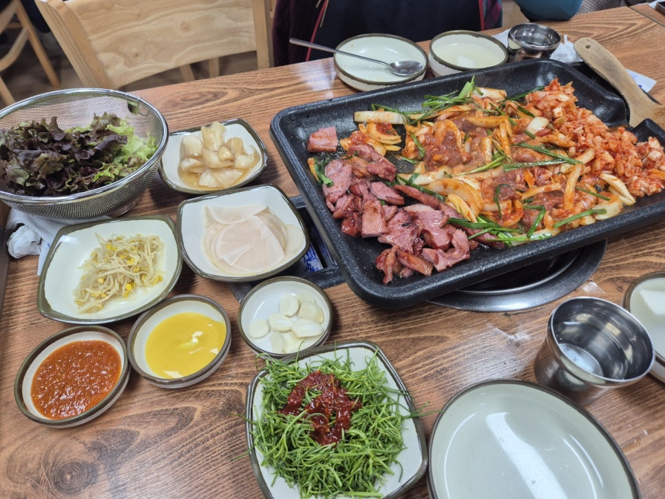소문난훈제오리바베큐 이미지