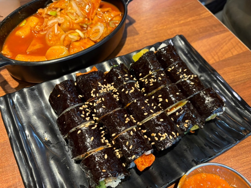 부엉이분식 이미지