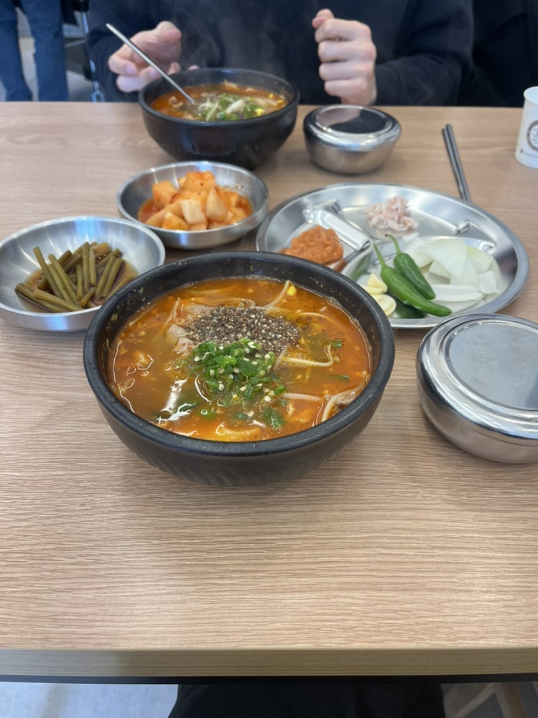 나진국밥안양평촌점 이미지