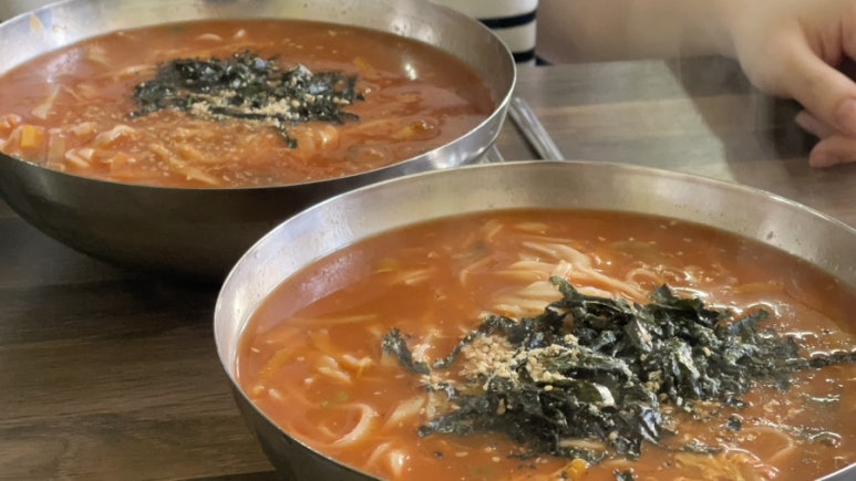 손맛칼국수 이미지
