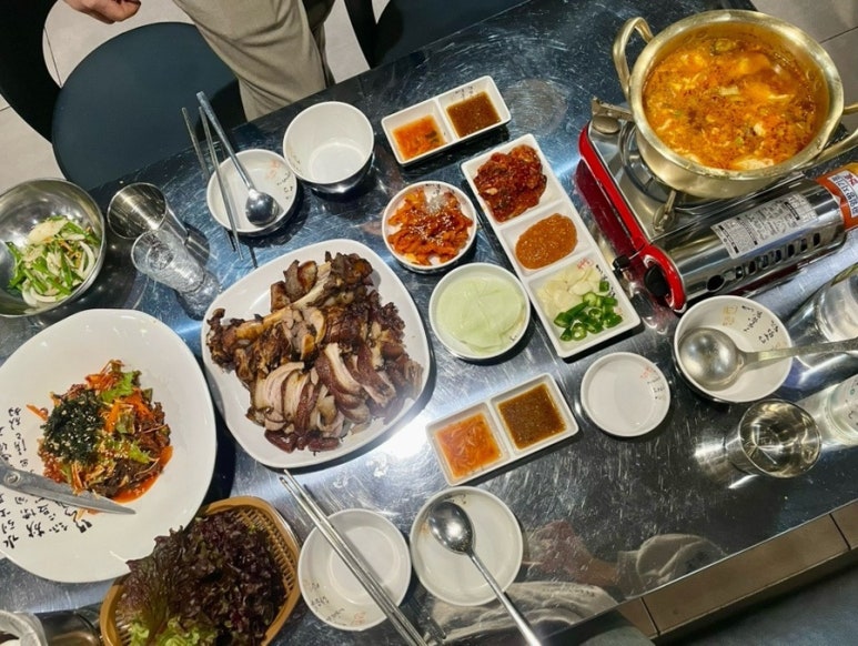 화덕에구운쑈유족발 이미지