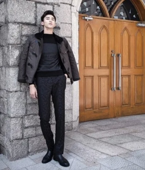 크랙 이미지