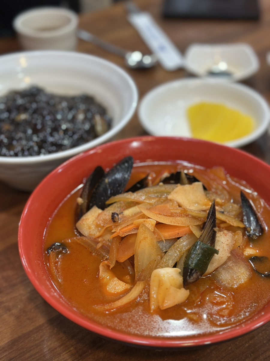 동흥관수타짜장 이미지
