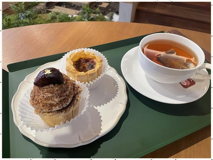 위스커스레일 이미지