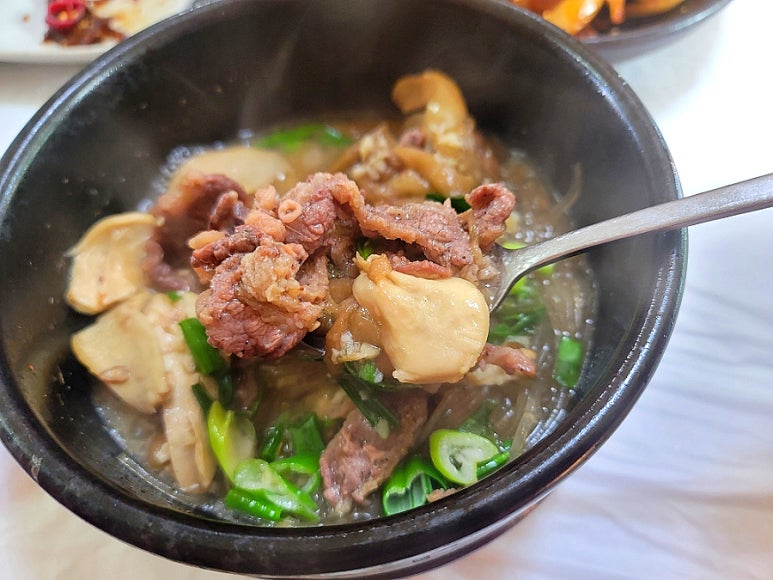 평사리 국밥 이미지