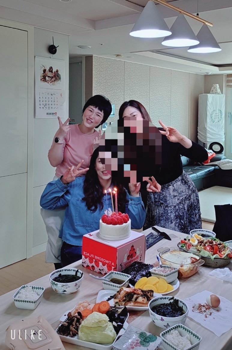 샤르르김밥 이미지