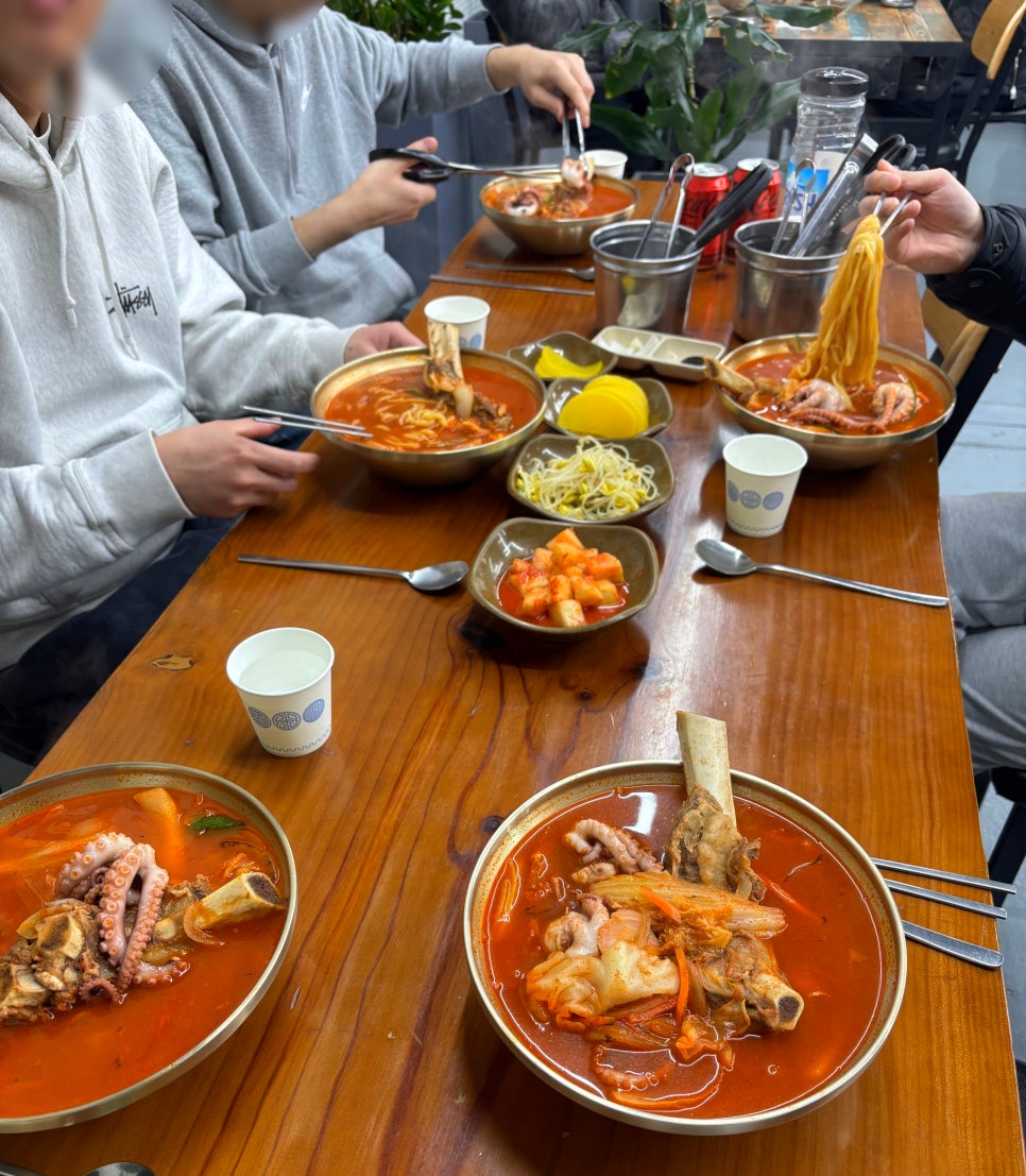 육짬 이미지