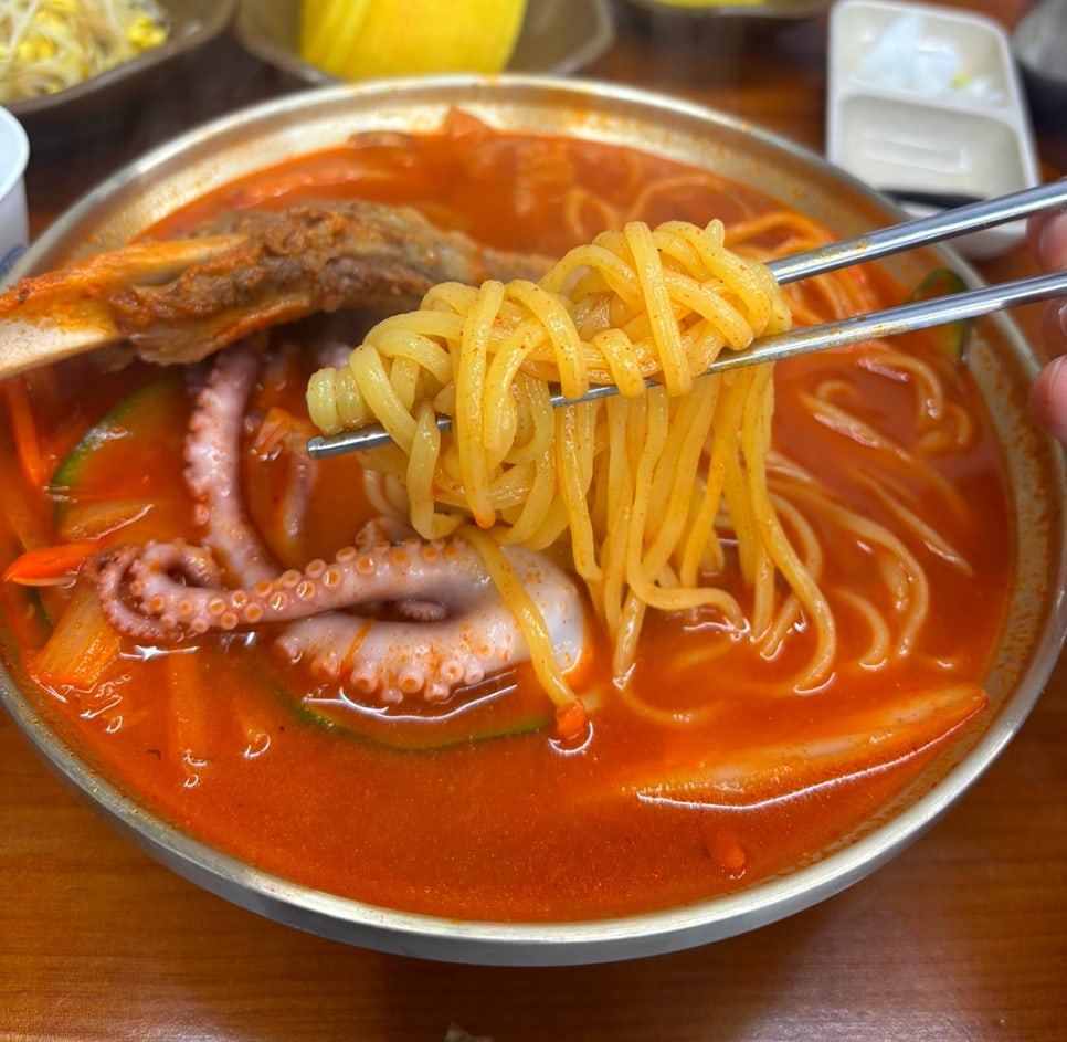 육짬 이미지
