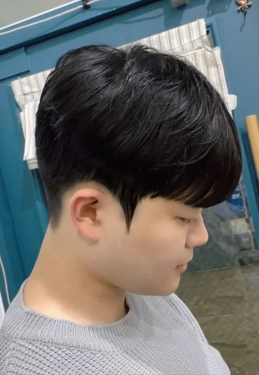온맨즈헤어 이미지
