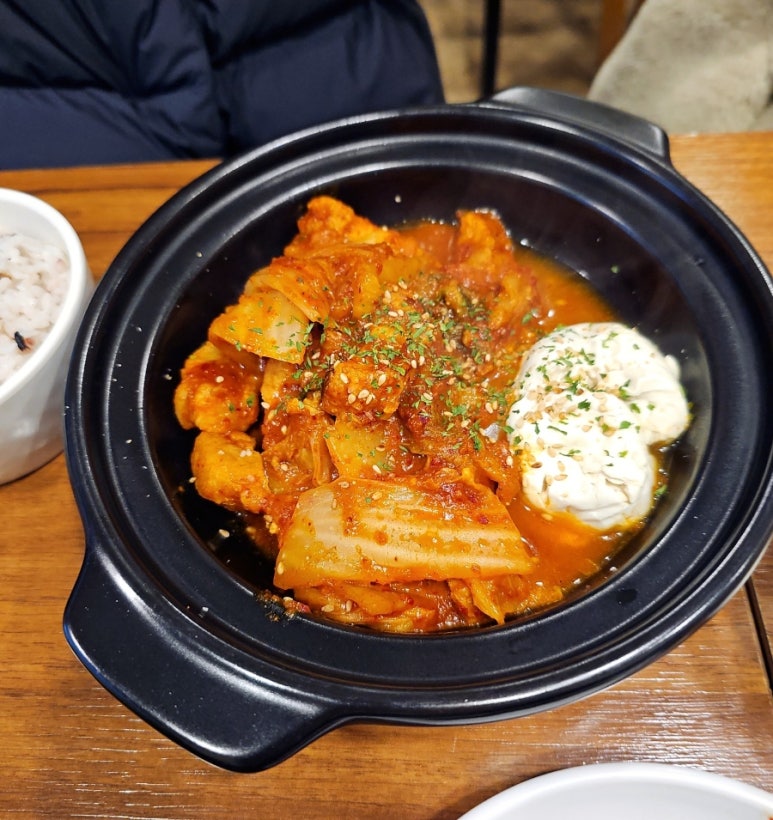 돈맛탱 이미지