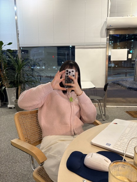 레귤러커피바 이미지